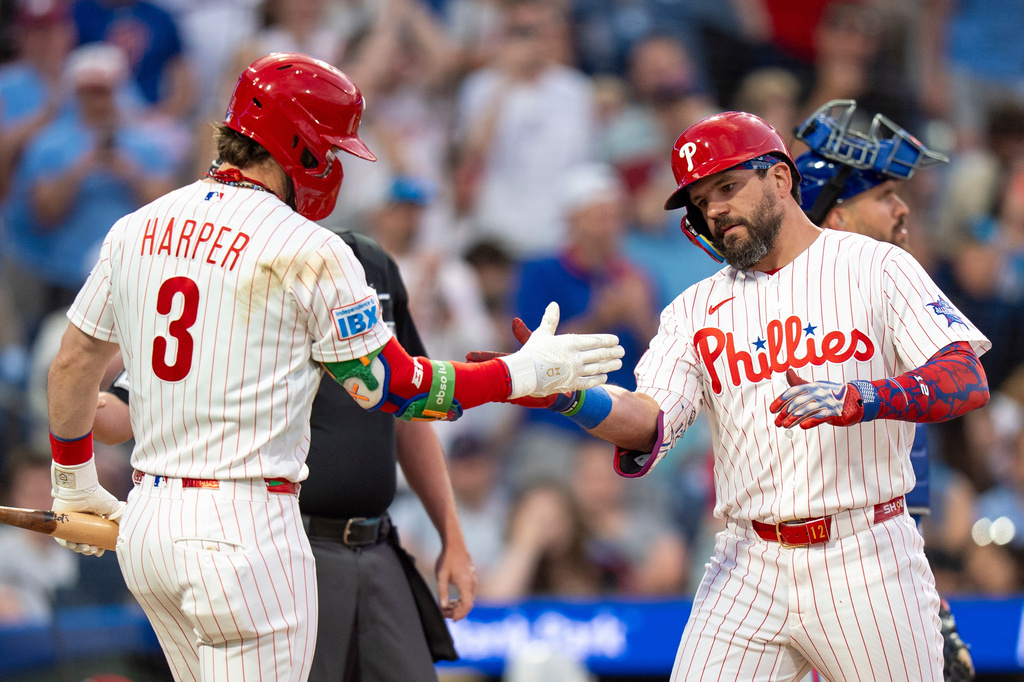 MLB(影)/洗碗伯真的太誇張!同一局兩支450英尺暴力轟生涯第5次單場三響砲