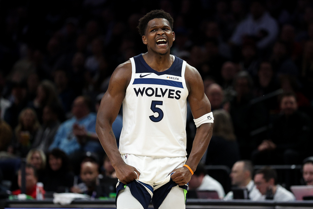 NBA(影)／聯盟和球員工會網開一面！唐西奇、康寧漢出賽不足仍可角逐年度獎項