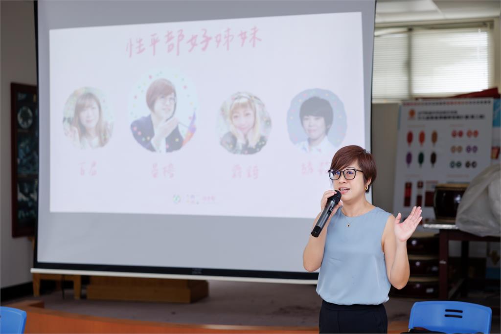 快新聞/我們一起在路上工作坊金門起跑 民進黨性平部:為公領域帶來溫柔力量