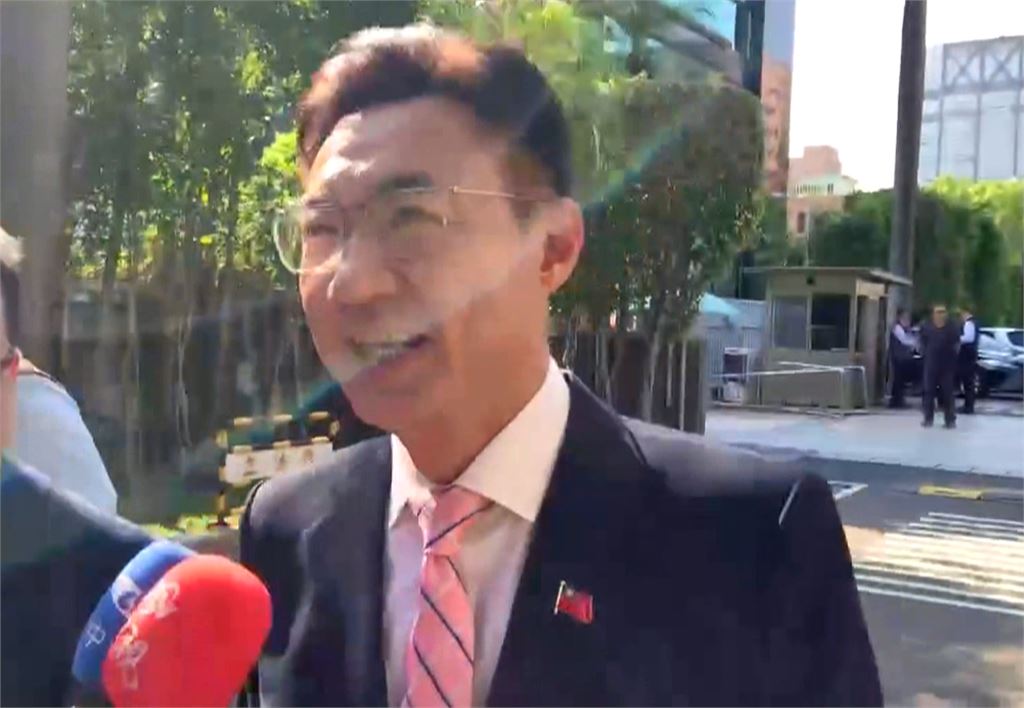 何欣純秀同意辯論將提前大車掃　喊話江啟臣盡快跟上「直球對決」