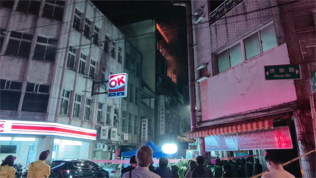 快新聞／暗夜惡火！桃園1七層建築凌晨遭祝融　駭人畫面曝光了