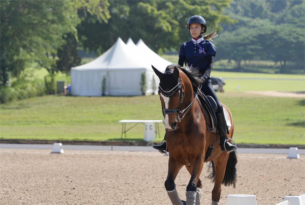 馬術(影)／上市公司女總經理陳怡如斜槓「國手」！苦練17年披台灣隊戰袍