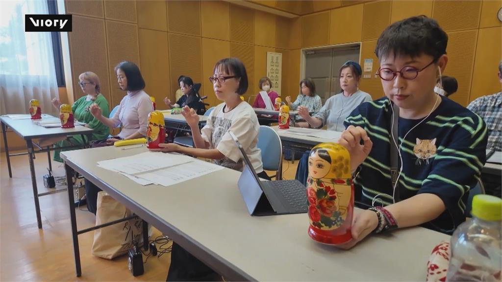 神奇俄羅斯娃娃琴 日本音樂家隔空演奏好迷幻