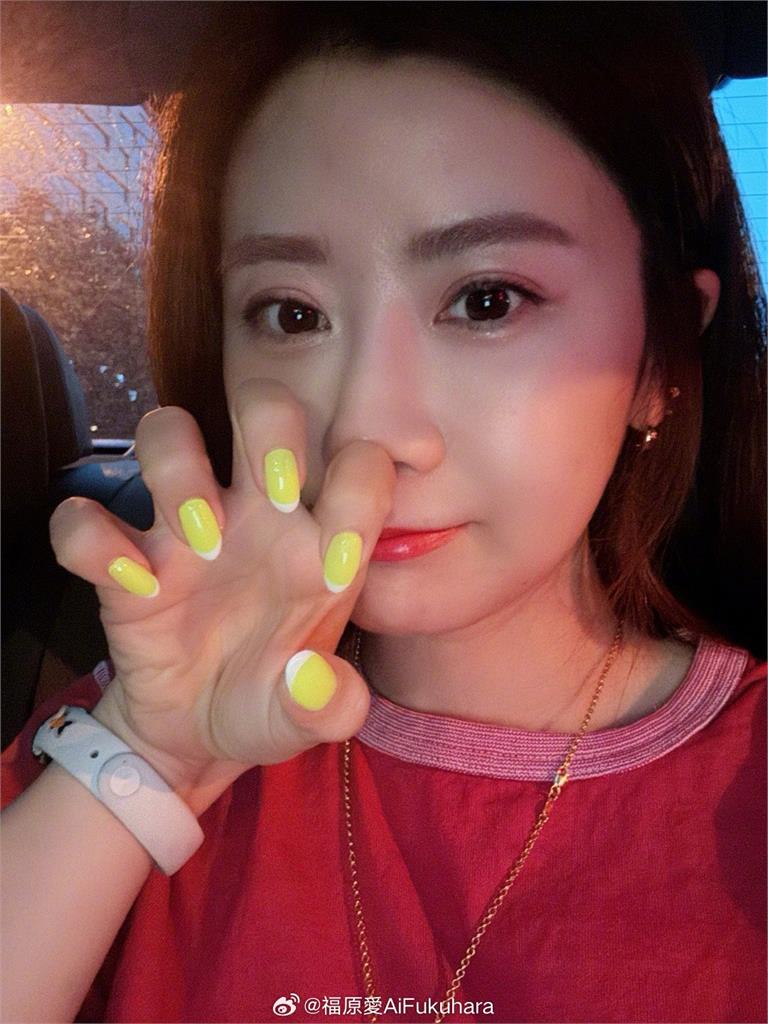 福原愛曬「維尼色美甲」辱華了?沾沾自喜「真面目全露餡」小粉紅狂吐槽