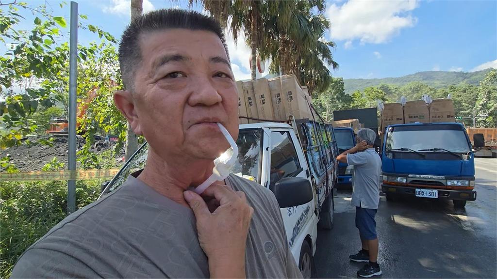 洪災過後家具全泡湯!癌末病患抱病募集當家具超人