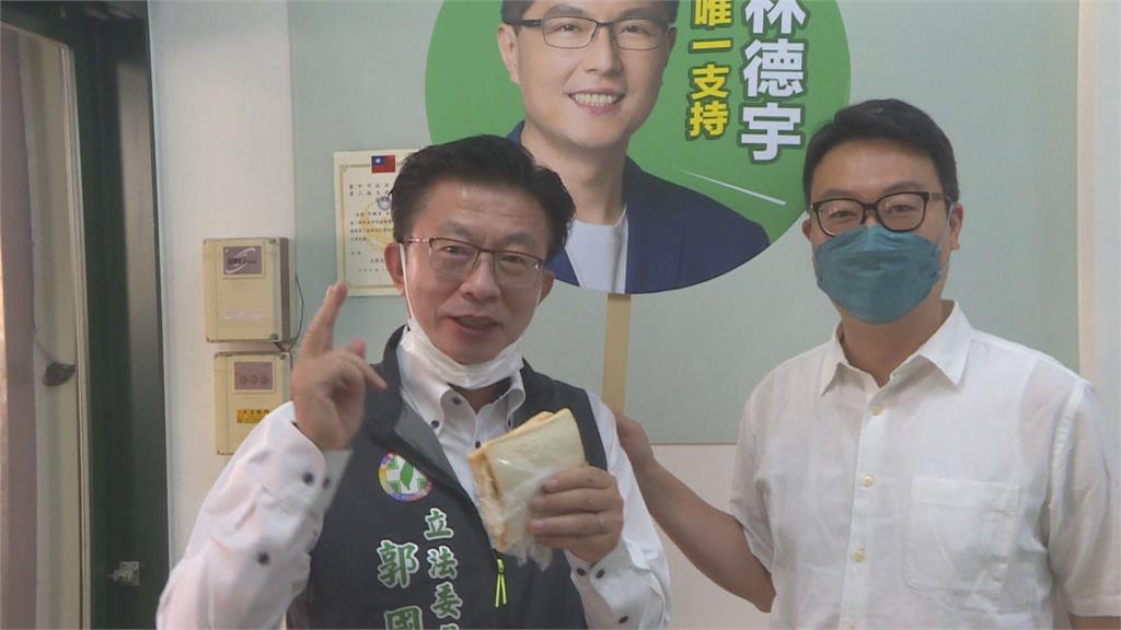出外靠朋友初選靠戰友! 居隔拚衝刺分身幫拜票