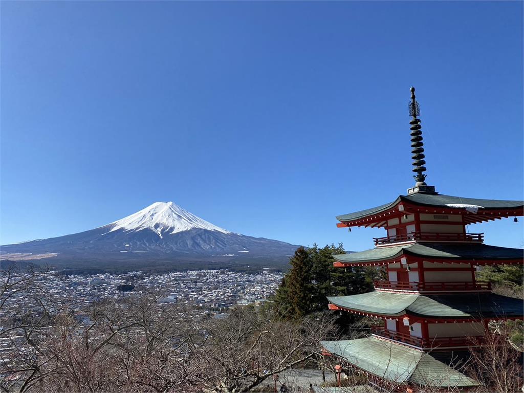 快新聞／遊客注意！爬富士山7月起這縣要收2千日圓通行費　不給「彈丸登山」