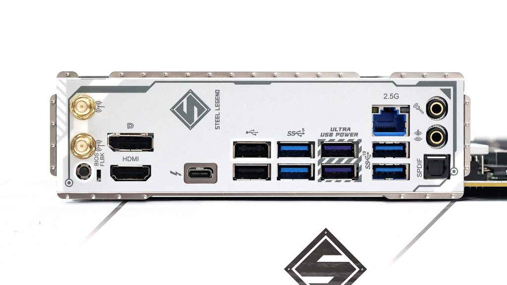 ASRock B860M Steel Legend WiFi 平價銀白色加入 Thunderbolt 4