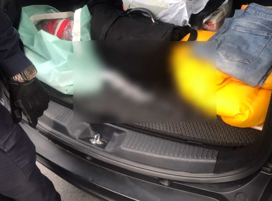 快新聞/台北西門町爆砍人案!南韓留學生清晨遭陌生人刺傷 背部噴血