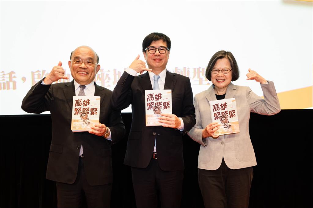 蘇貞昌爆料陳其邁「歹鬥陣」！下秒「眼神猛盯蔡英文」本人急喊冤：絕對不是我