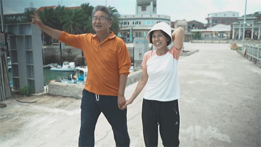 林海倫變身烘焙廚娘　研發土蜂蜜點心