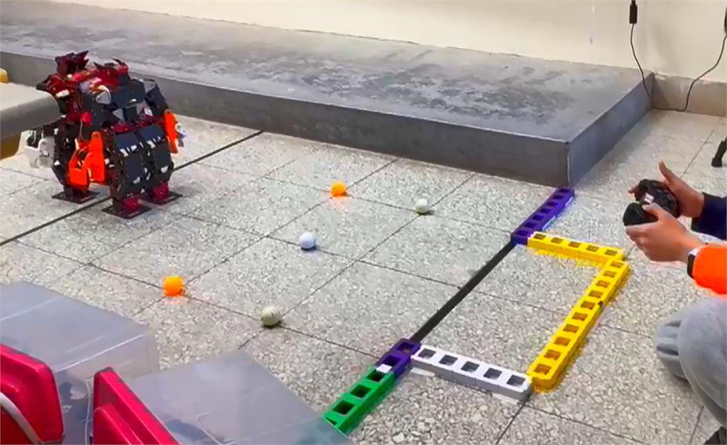 AI人形機器人進校園　瑠公國中辦冬令營培養科技力