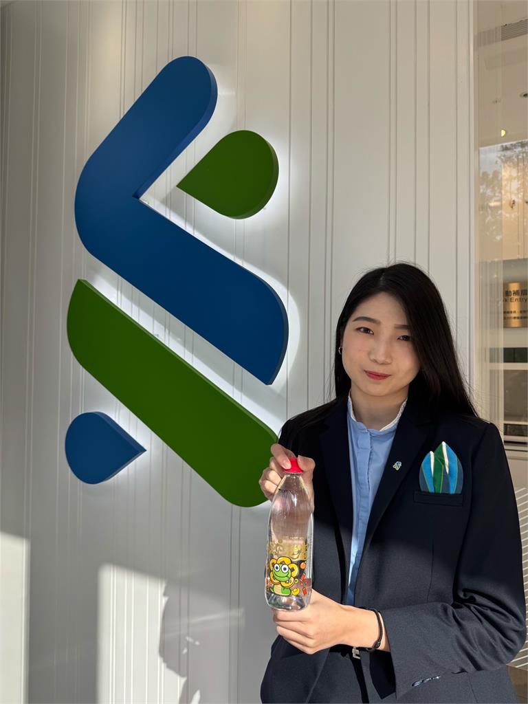 金蛇年旺財 銀行開始送發財水
