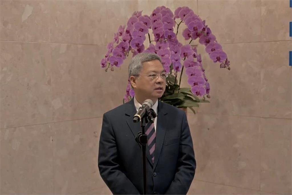 快新聞/台灣經濟需要擔心嗎?台股一週內血崩逾3000點 經濟部長說話了