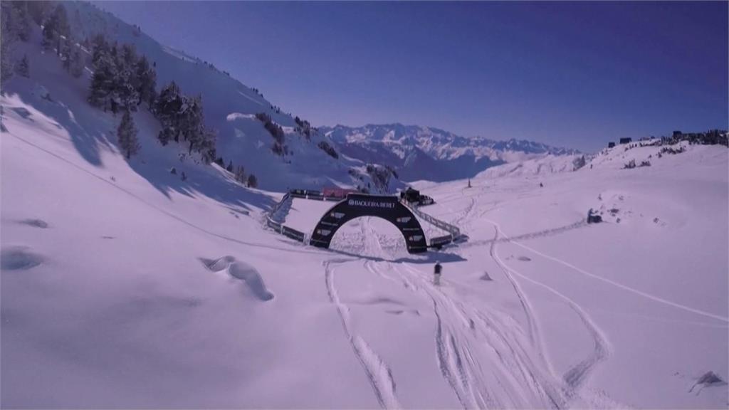 高山自由滑雪世界巡迴賽開幕 20歲新世代好手稱霸首站