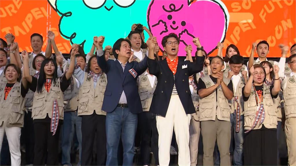 蔣萬安GG了？深藍媽大倒戈「改挺沈伯洋」還幫拉票　他笑：要像黃暐瀚一樣