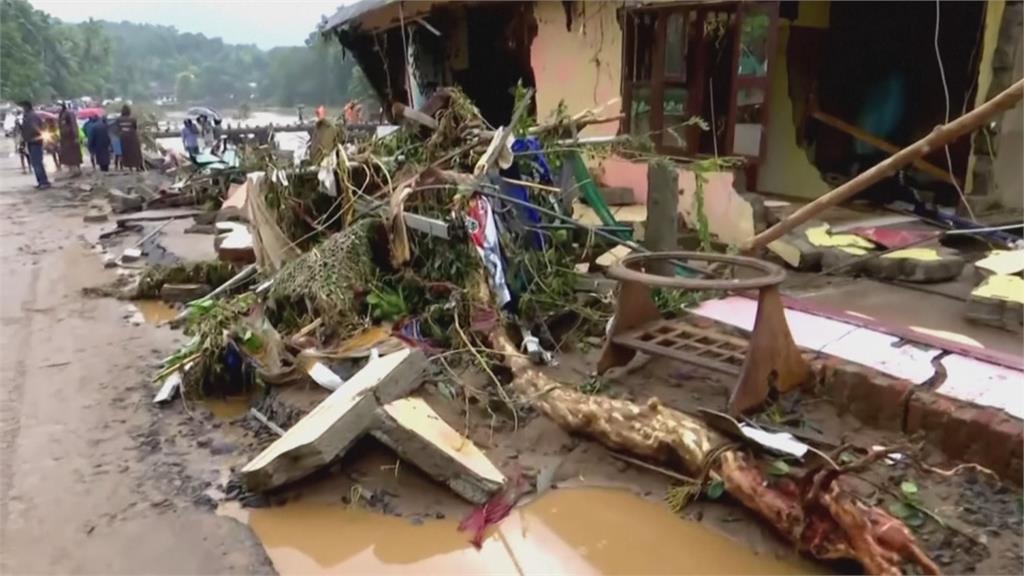 兩層樓民房沒入水中　暴雨強灌印度喀拉拉邦至少26死