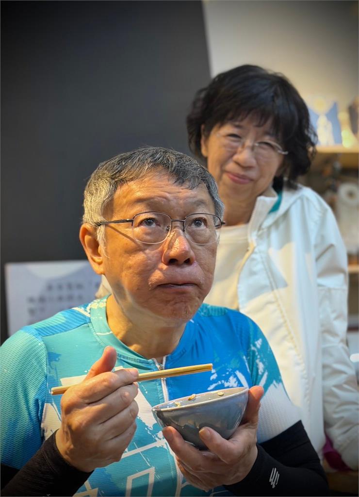 柯