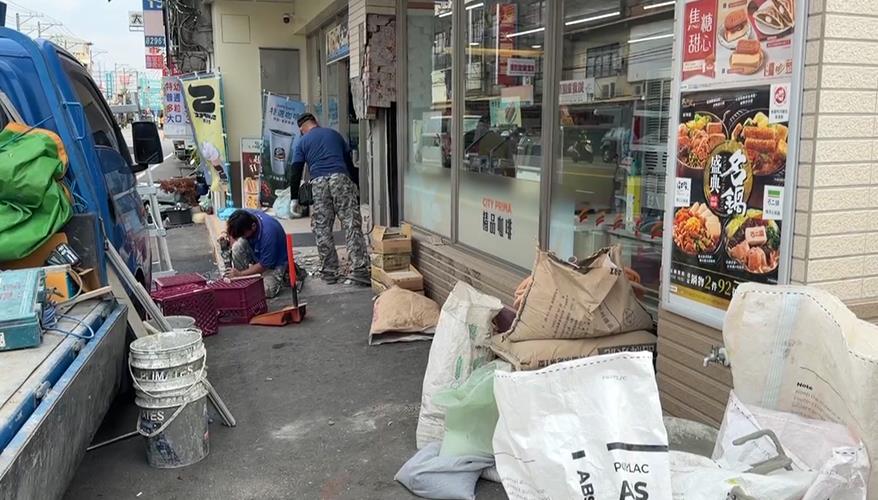 彰化重大車禍! 超車失當連撞4車 肇事車再撞飛路人