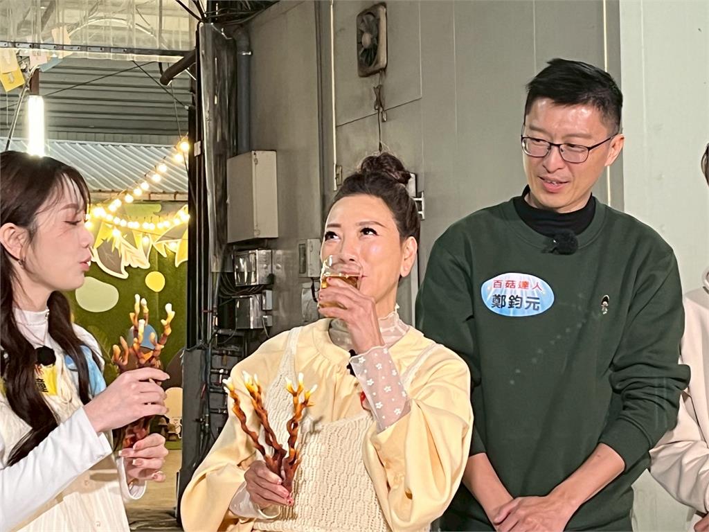 《綜藝新時代》體驗百菇職人要去「逛包」楊繡惠超興奮!到現場怒喊「想被打得滿頭」