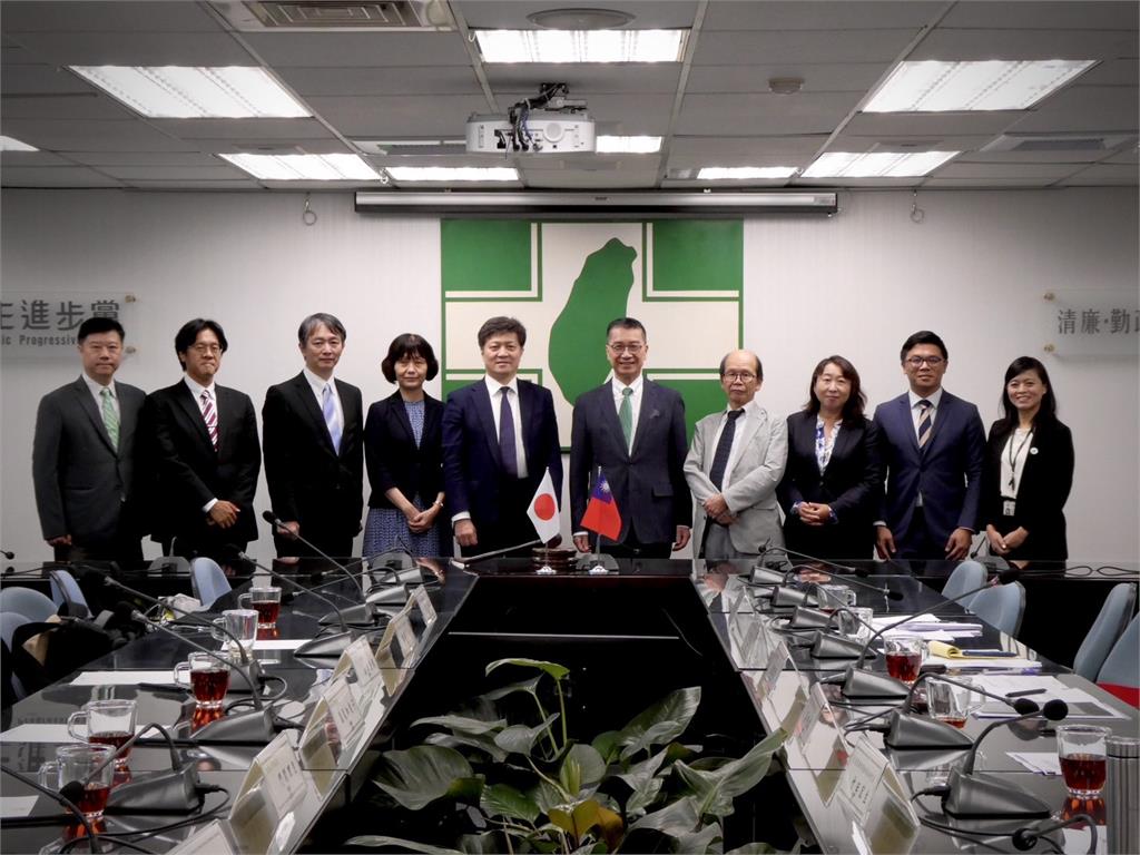 快新聞/接見松田康博 徐國勇:民進黨才是最進步、自由的政黨