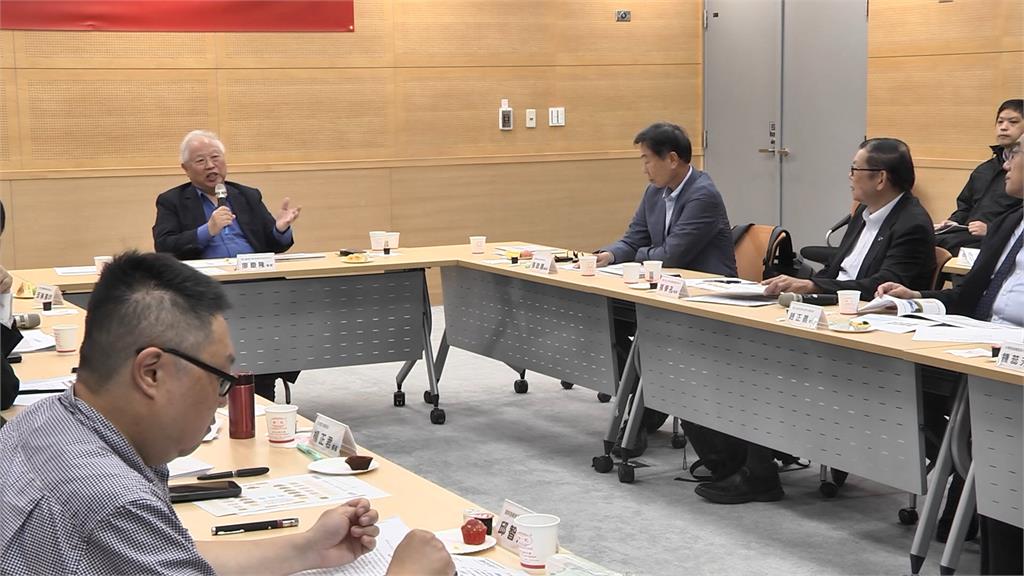 高鐵延伸宜蘭效益多　台灣軌道工程學會實地勘察南港車站