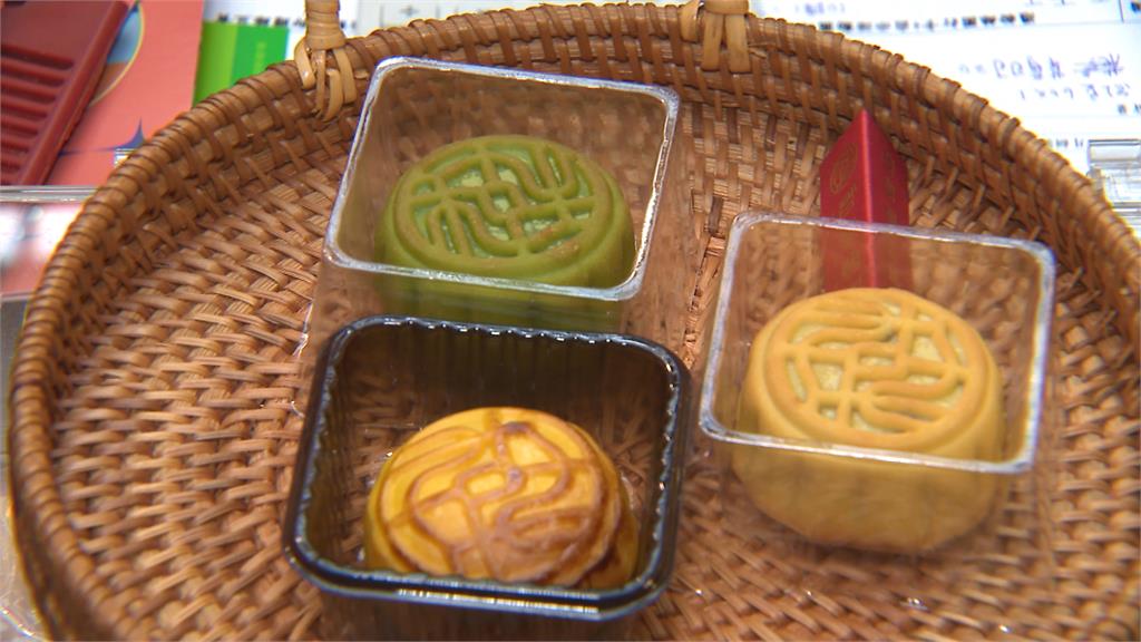 月餅價差大!北部一顆破百元 花蓮百年老店一顆35元「凍漲10年」