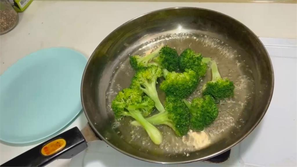 避免殘留農藥吃下肚　專家建議蔬菜這樣洗