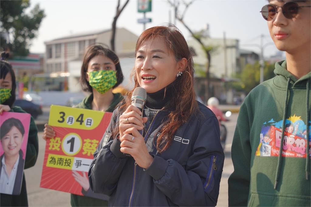 力挺蔡培慧!沈發惠、林宜瑾偕民進黨國務青助拳 盼民眾讓南投「更年輕」