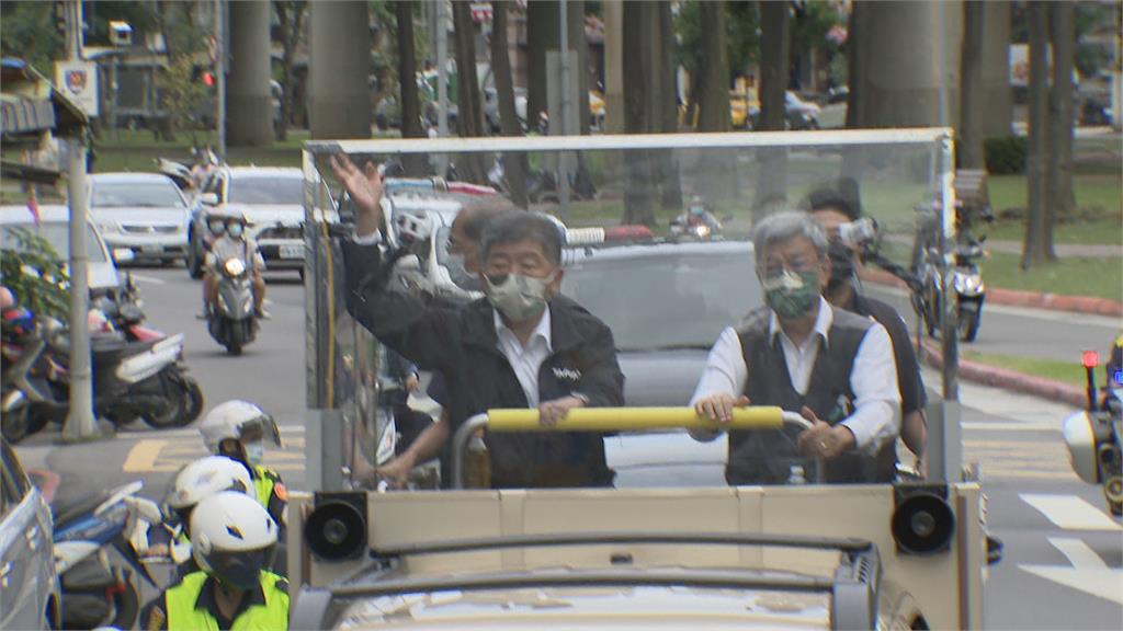 陳時中展開車隊謝票 強調扛下所有敗選責任