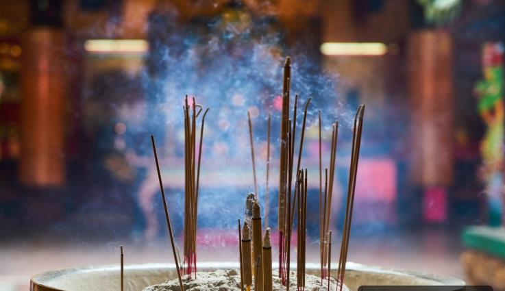一炷香的煙,竟比四根香菸還毒?專家提醒:拜拜健康隱憂不可忽視