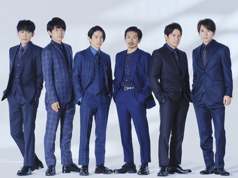 前V6團長曝喜訊!甜娶前寶塚女星 破傑尼斯「最年長結婚」紀錄