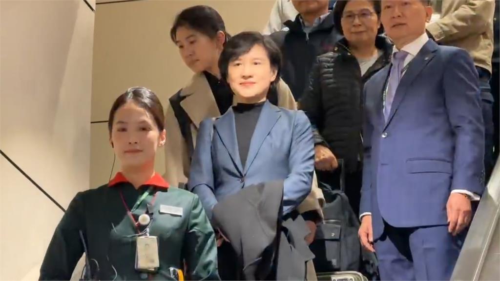 快新聞／凱旋歸國！台美關稅談判落幕「鄭麗君返抵桃機」　最新回應曝光了