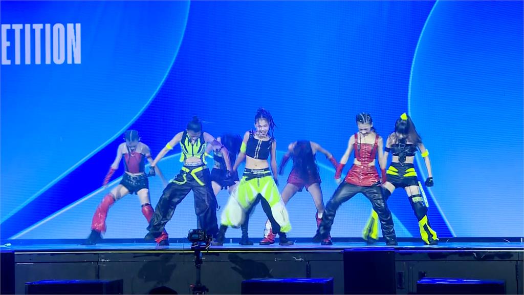 郭台銘臨時缺席! 婆婆辭世 曾馨瑩強忍悲傷致詞一度哽咽