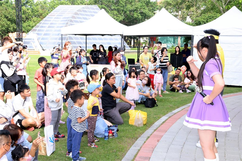 新營甜蜜節表演節目豐富 黃偉哲:草地嬉遊記享天倫