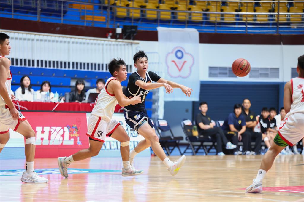 HBL/泰山爆冷敗給宜中率先遭淘汰 邱繼揚23分9籃板8助攻帶領東泰拿下二連勝
