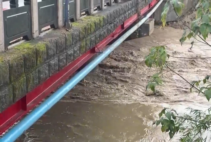 大雨炸新竹! 北埔預防性封橋 竹市地下道淹水"閘門故障"
