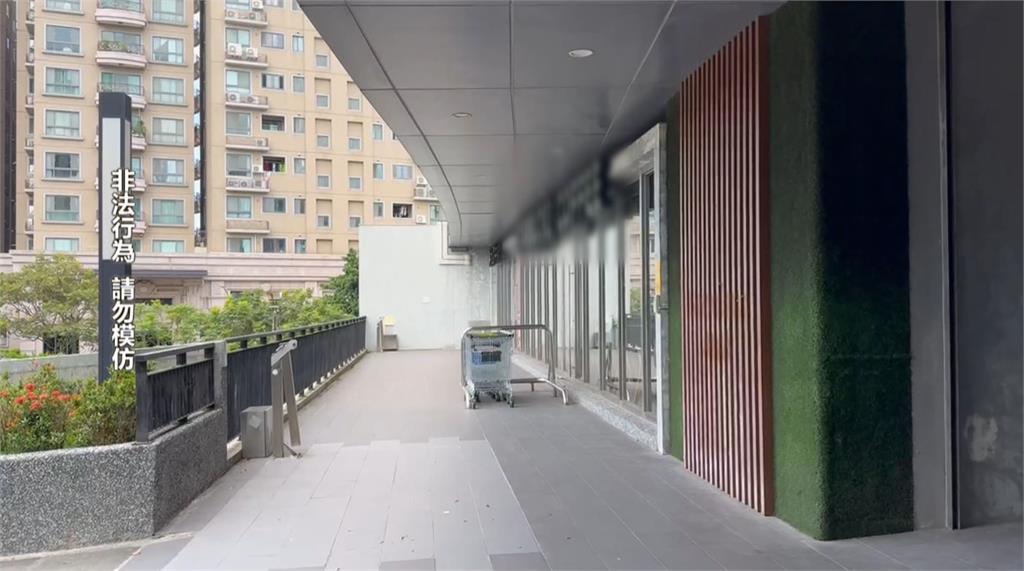 男不滿搓刀不給換竟揮舞水果刀　被恐嚇！桃園賣場店員害怕落淚
