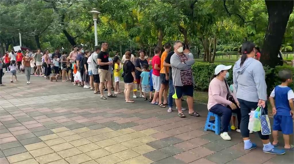 超消暑!夏日泡泡趴嗨翻天 500支水槍童心大爆發