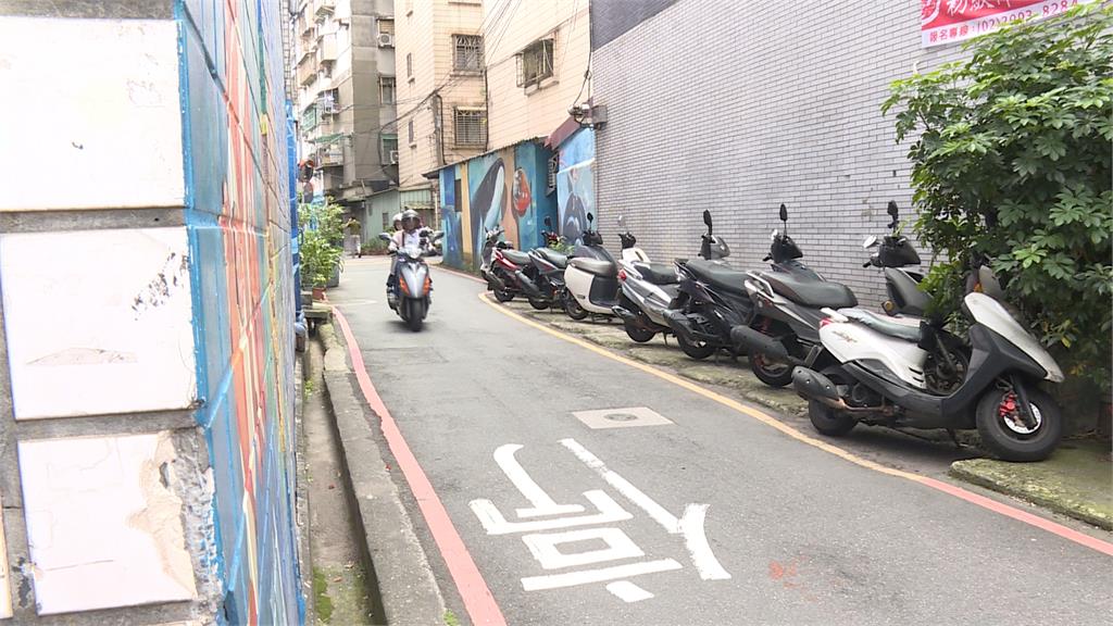 買完菜遇飛車賊! 嫌犯搶脖上「金項鍊」騎贓車往北市逃逸