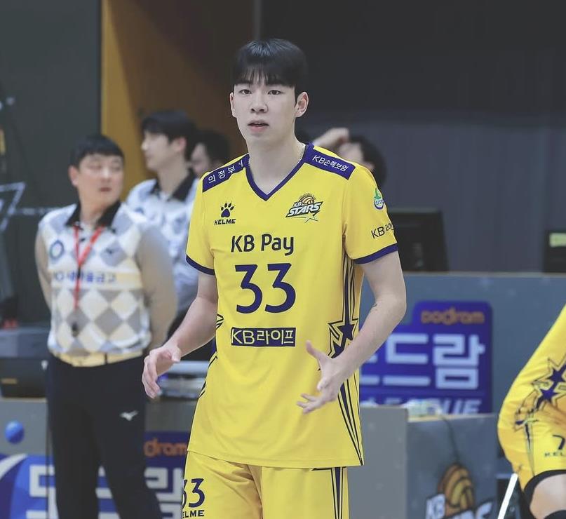 韓籍舉球員申承勳加入臺北伊斯特職業排球隊 力拼下半季戰績