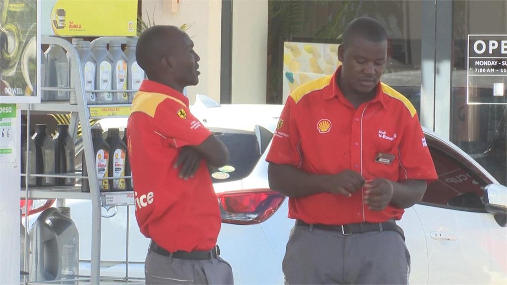 強調交戰國禁止通過！　伊朗收200萬美元「荷姆茲海峽通行費」