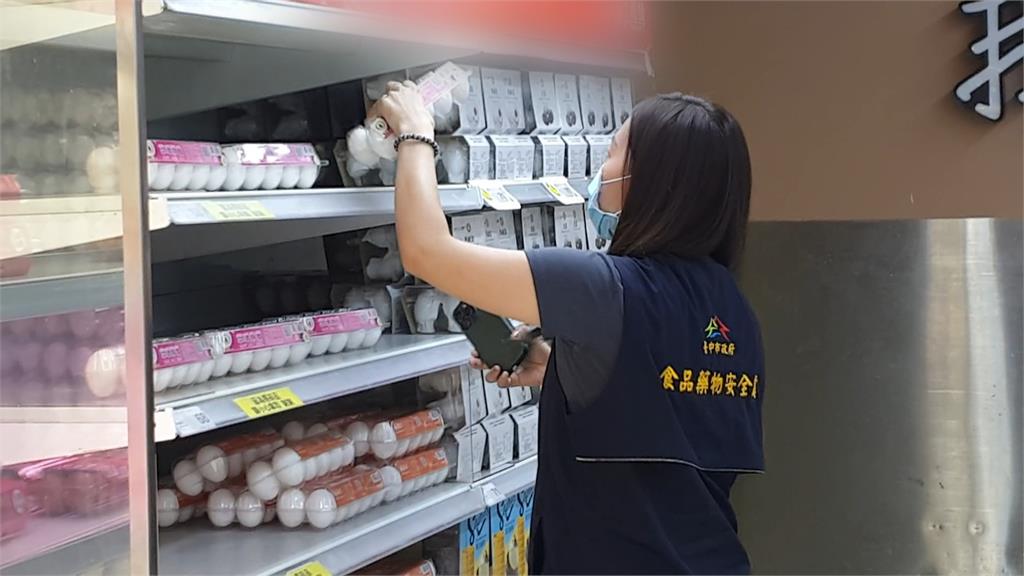 量販店進口泰國蛋疑發霉　畫面曝光！民眾驚喊：太噁心