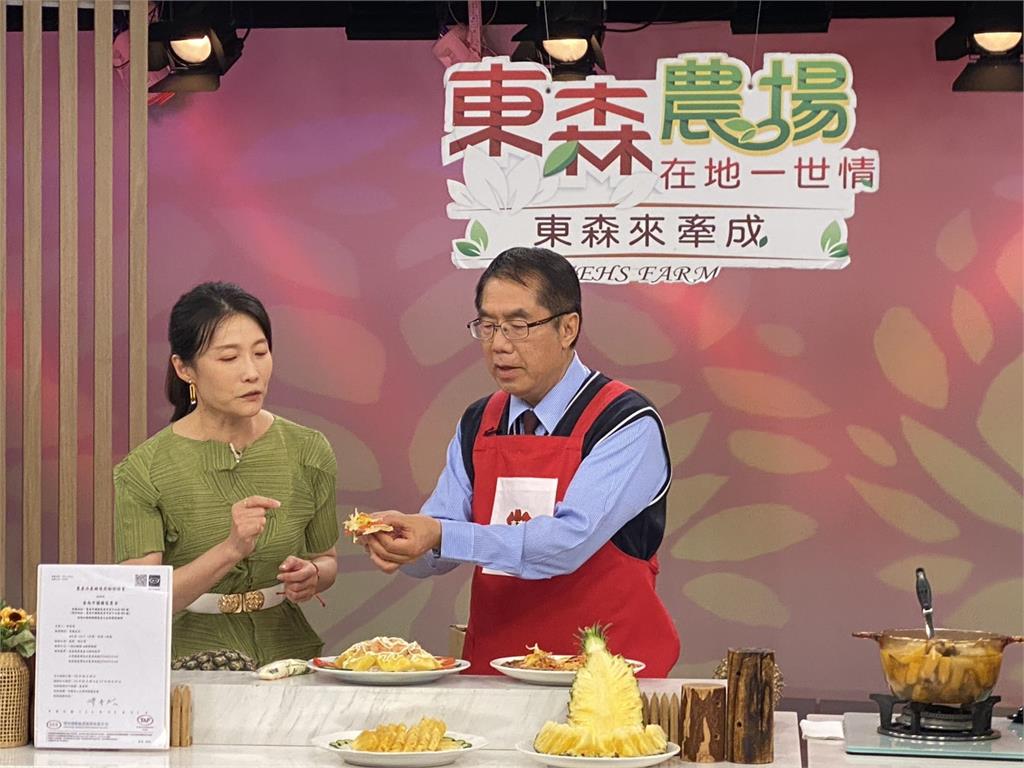 金牌銷售王又來啦！黃偉哲電視購物推鳳梨　5千支40分鐘搶購一空