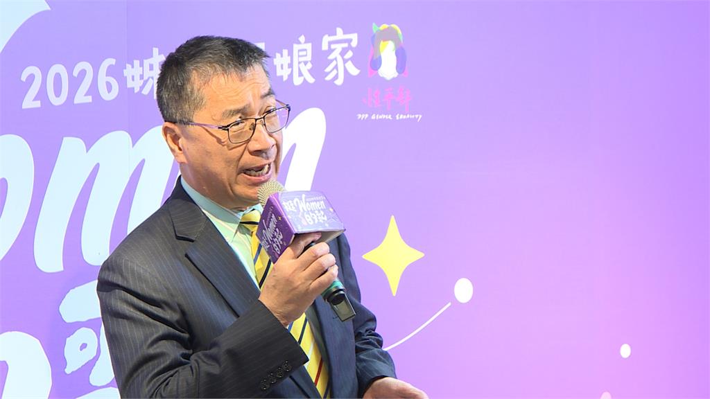 站台相挺高歌「這首歌」影射他?徐國勇笑喊:沒影射誰大家純情點