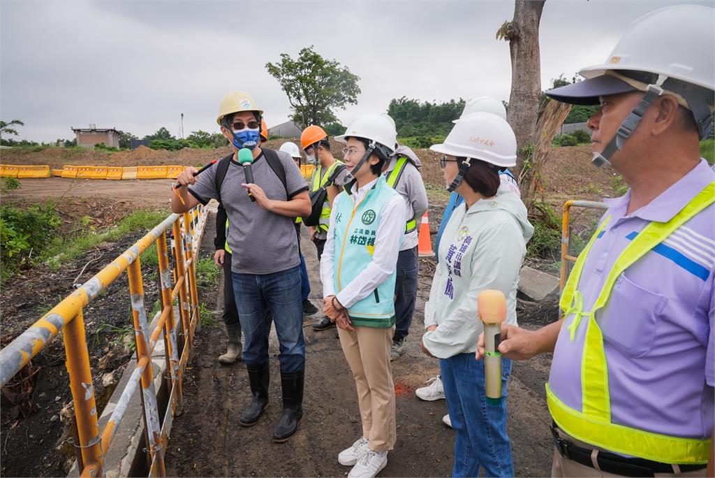 初選登記改由幕僚代辦 林岱樺留高雄勘查防災工程