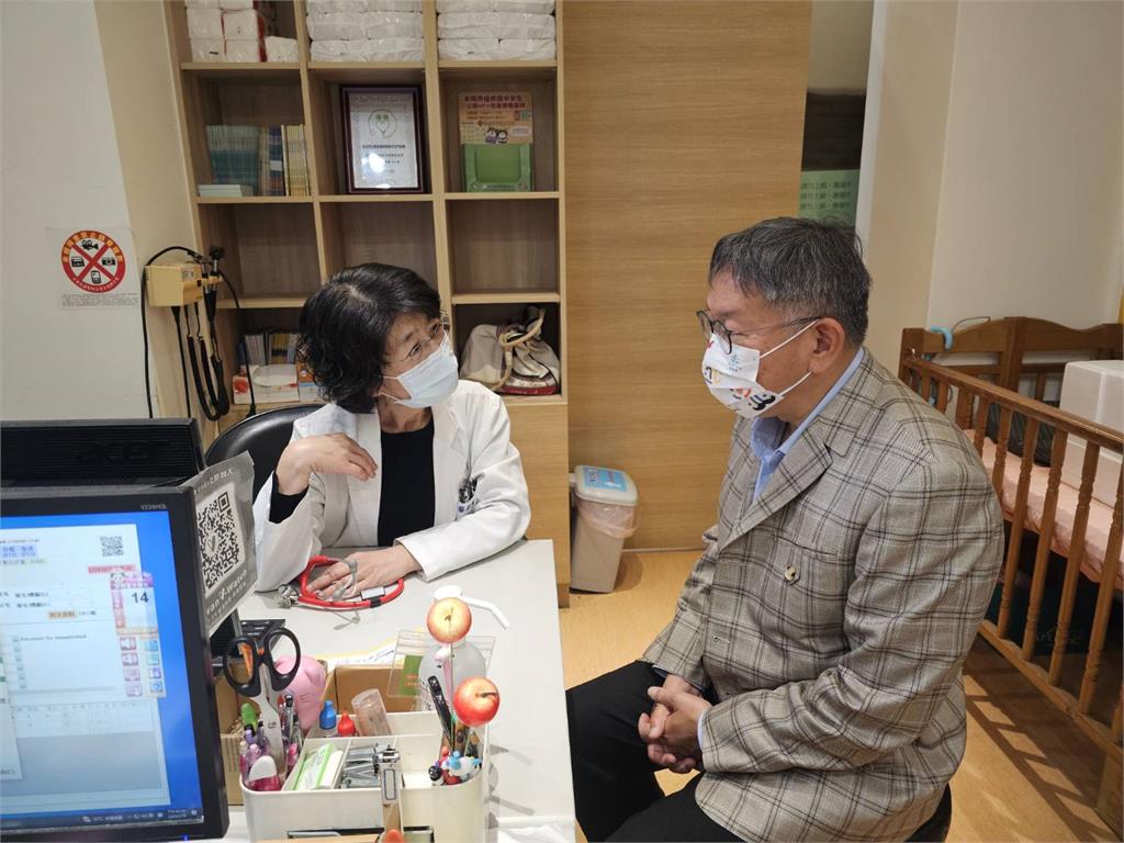 陳佩琪爆幕僚「覺得柯文哲不受控」!2照揭阿北「私下反差萌」:他真的很乖