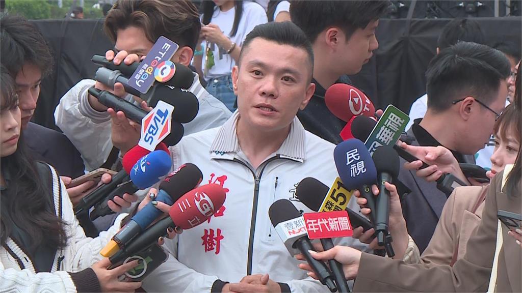 快新聞/江和樹嗆鍾小平不敢來凱道!「我會保護你」 他笑:我是告發人