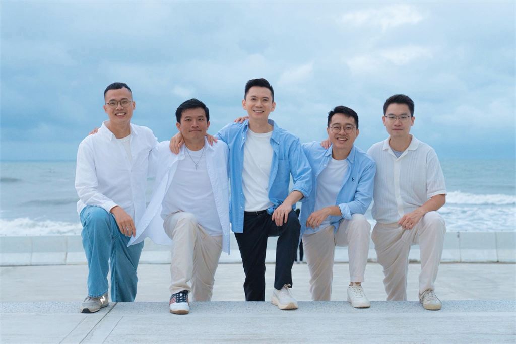 快新聞／鄭朝方戰力大升級！四大美男震撼組「F4」　科技、外商超狂背景曝光