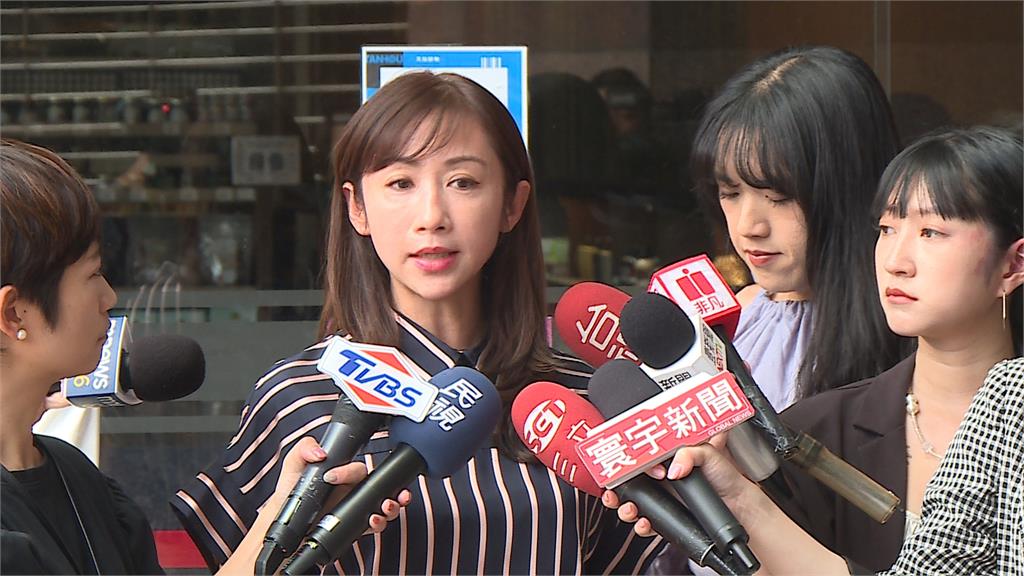 仇女言論發酵? 柯文哲年輕女性支持度狂跌